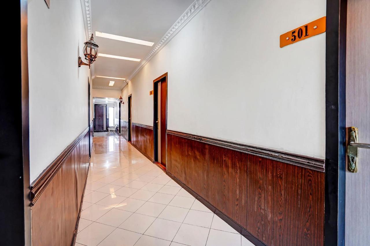 Capital O 91050 Grand Balqis Akasia Syariah Surabaya Exterior photo